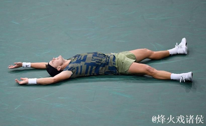 鲁内飙出能打败阿卡和辛纳言论被指是闹剧，网友：还是看好德约