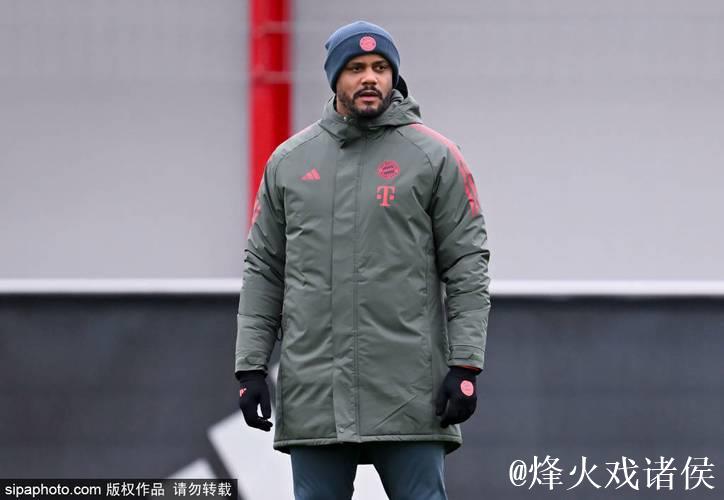 拜仁官方:与孔帕尼全体教练组续约至2029年,他们值得信赖 拜仁官方:与孔帕尼全体教练组续约至2029年,他们值得信赖